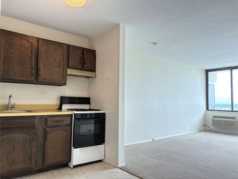 Condominium in Flushing NY 152-18 Union Turnpike #9P 26.jpg