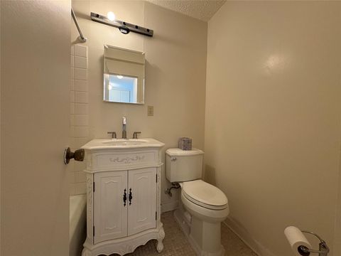 Condominium in Flushing NY 152-18 Union Turnpike #9P 22.jpg