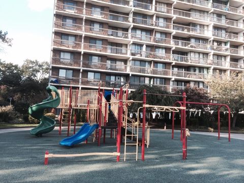 Condominium in Flushing NY 152-18 Union Turnpike #9P 8.jpg