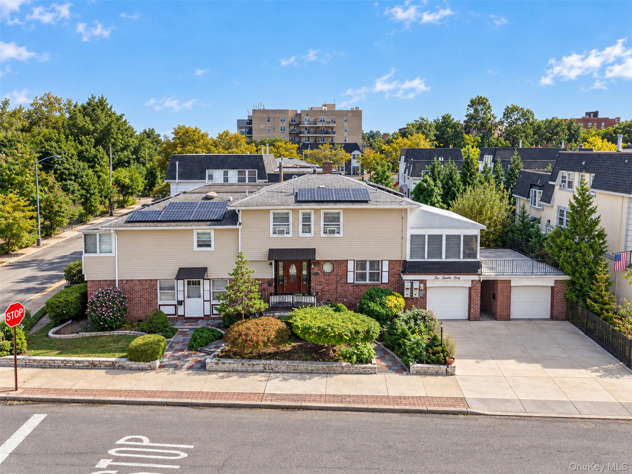 21540 23rd Ave, Bayside, NY 11360