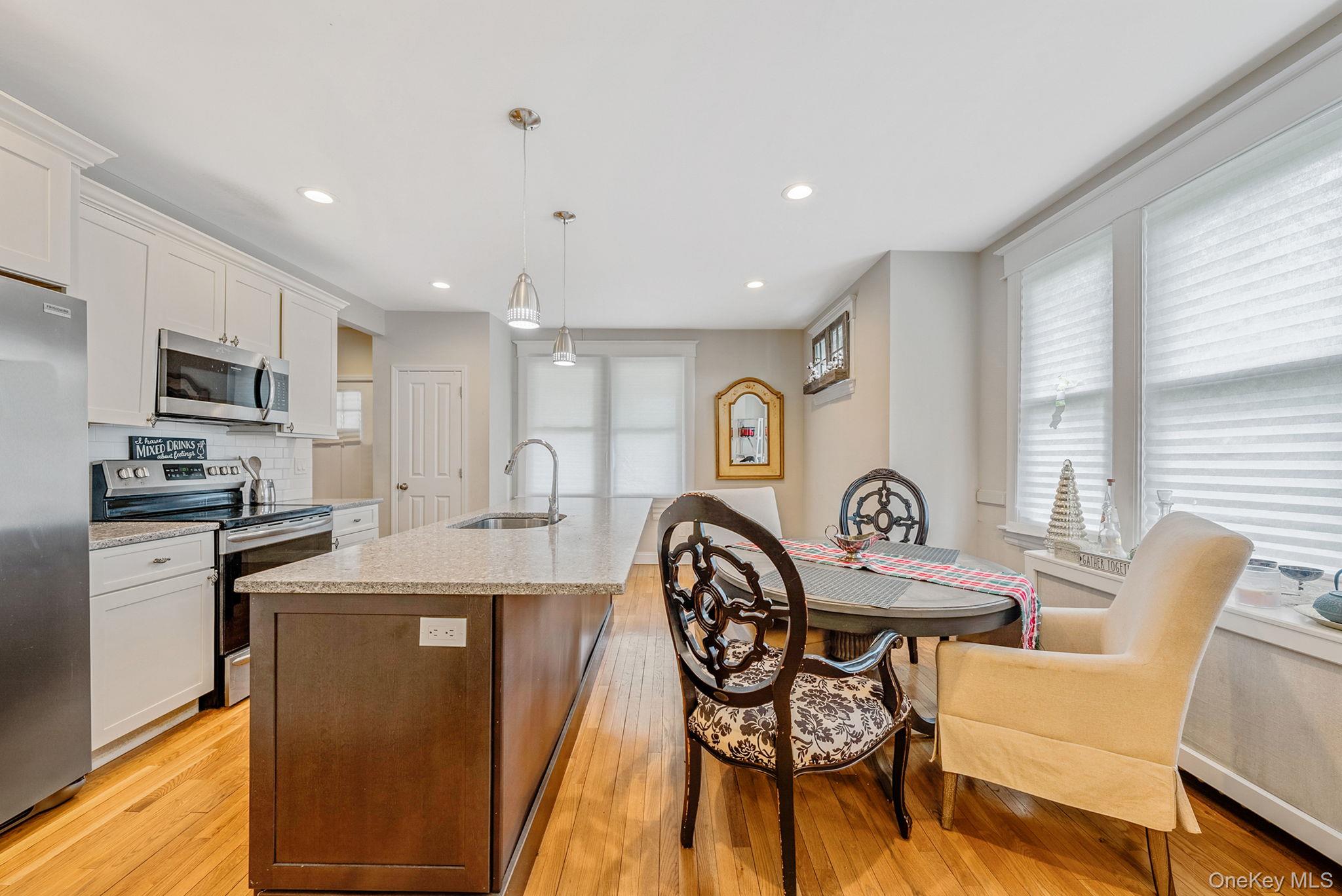 15 Northridge St, Huntington Station, NY 11746 photo