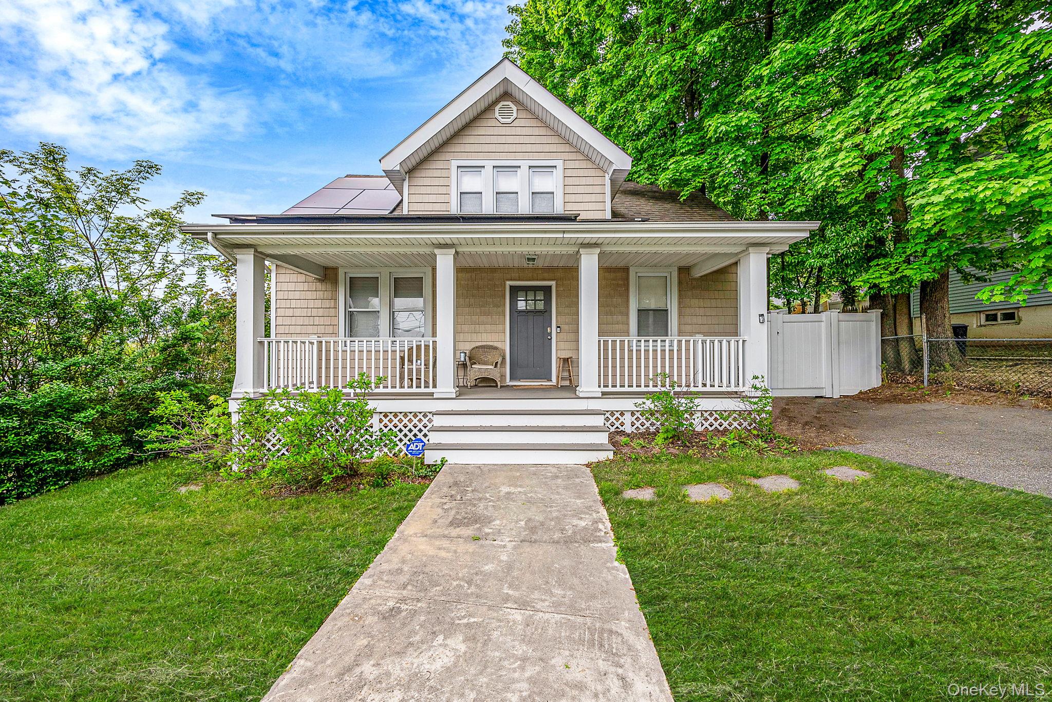 15 Northridge St, Huntington Station, NY 11746 photo