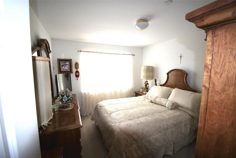 Condominium in Mount Kisco NY 200 Woodcrest Lane #222 7.jpg
