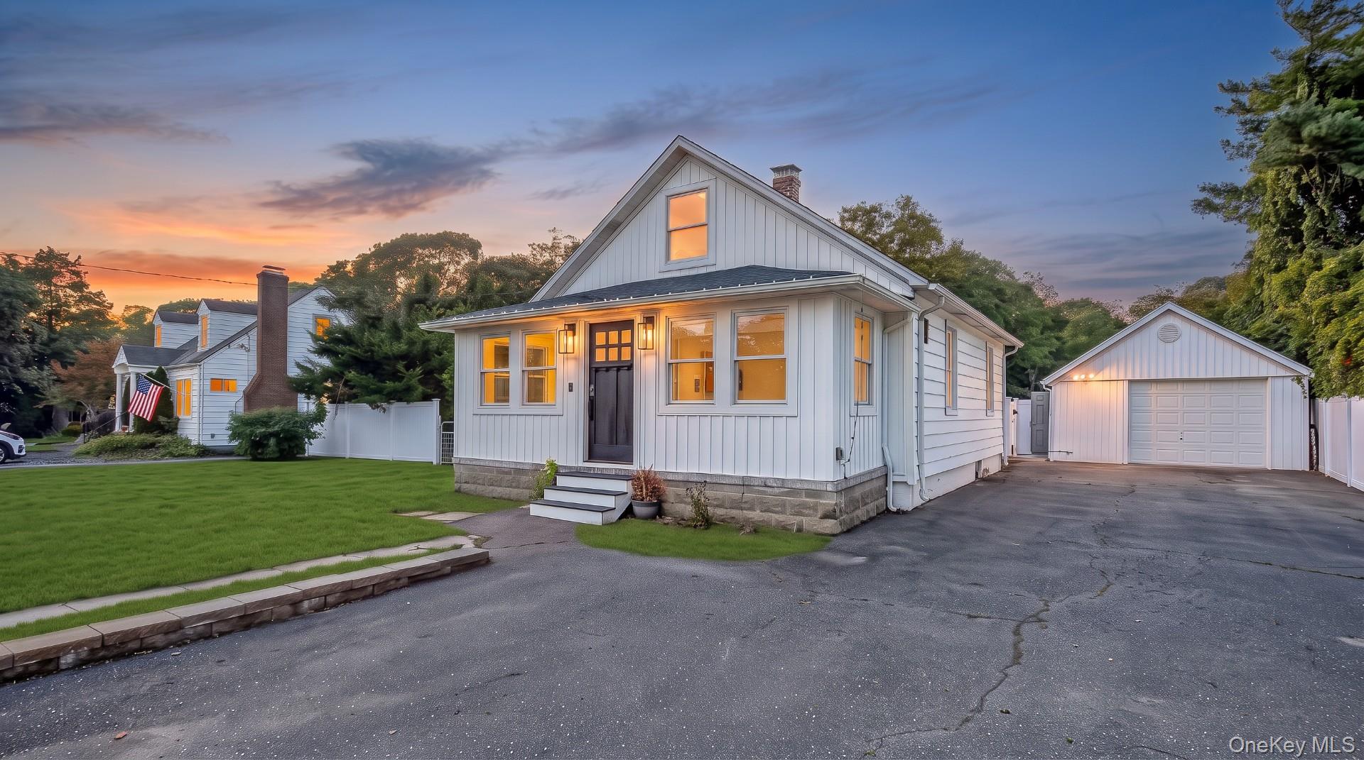 56 Orchard Rd, East Patchogue, NY 11772