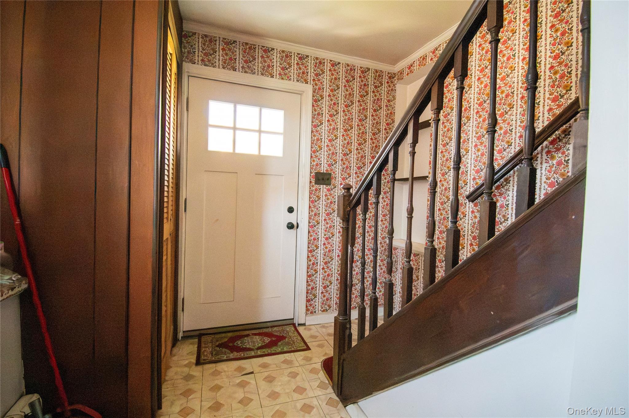 2415 Gale Ave, Baldwin, NY 11510 photo