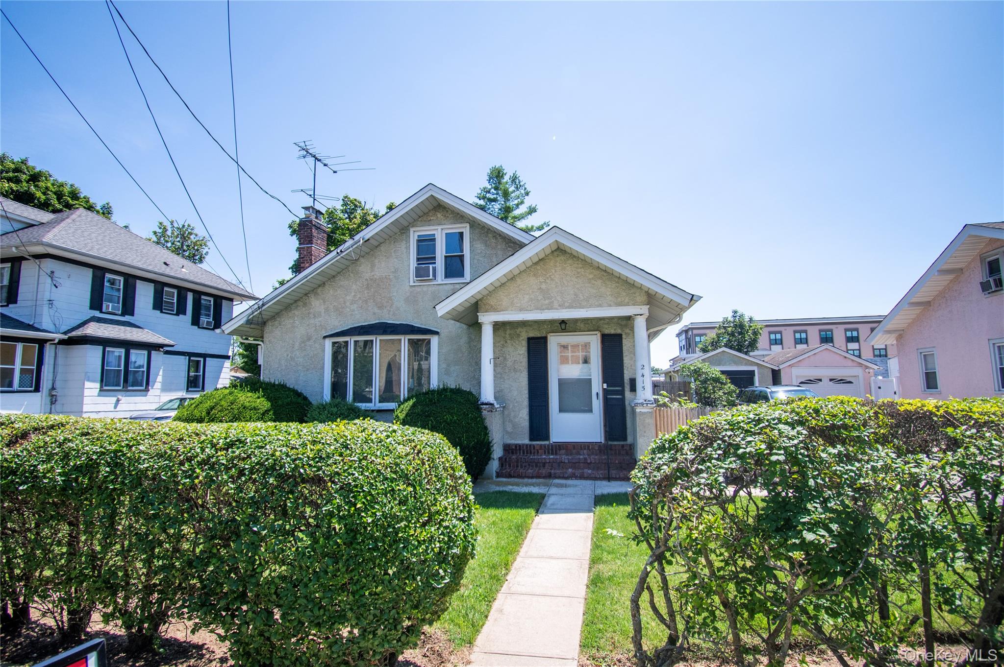 2415 Gale Ave, Baldwin, NY 11510 photo