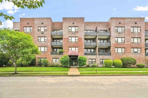 Stock Cooperative in Freeport NY 175 Archer Street #3A.jpg