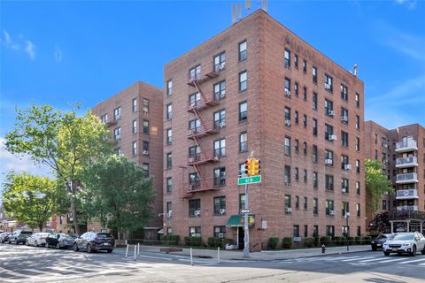 Stock Cooperative in Forest Hills NY 105-55 62 Drive #E6.jpg