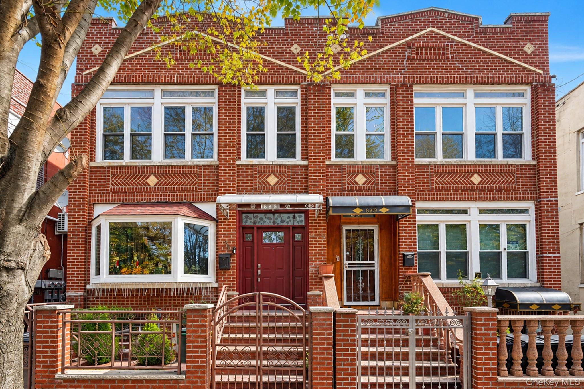 685 Essex St, Brooklyn, NY 11208 photo