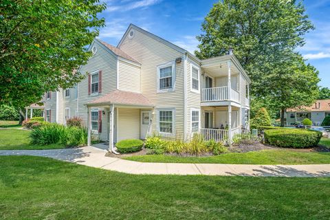Condominium in Middle Island NY 282 Fairview Circle.jpg
