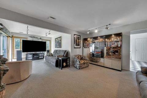 Single Family Residence in Smithtown NY 11 Dillmont Drive 42.jpg