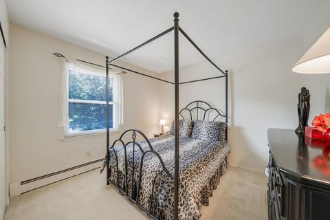 Single Family Residence in Smithtown NY 11 Dillmont Drive 29.jpg