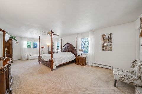 Single Family Residence in Smithtown NY 11 Dillmont Drive 30.jpg