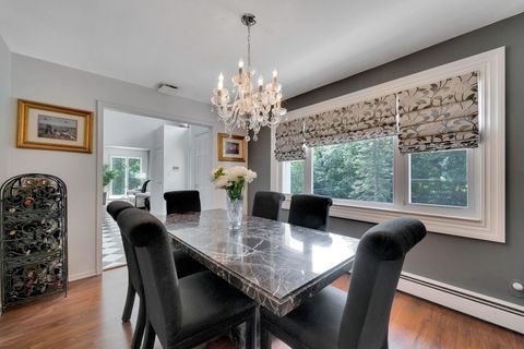 Single Family Residence in Smithtown NY 11 Dillmont Drive 21.jpg