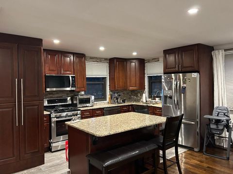 Stock Cooperative in Whitestone NY 159-02 Cross Island Parkway Pkwy #6-22.jpg