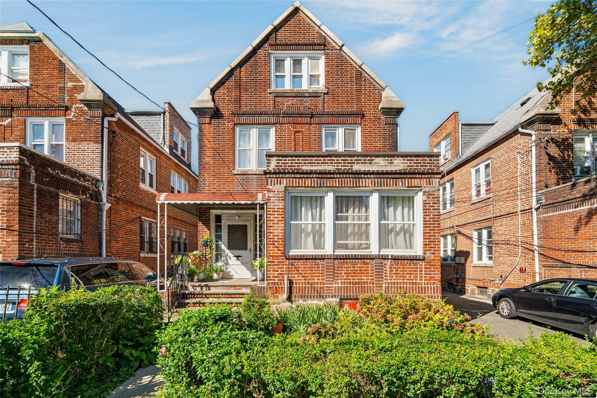 36 8th Ave, Mount Vernon, NY 10550