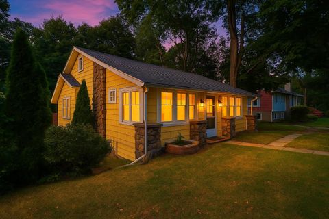 Single Family Residence in Monroe NY 23 Highland Avenue.jpg