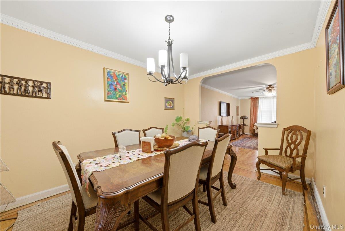 4425 Richardson Ave, Bronx, NY 10470 photo