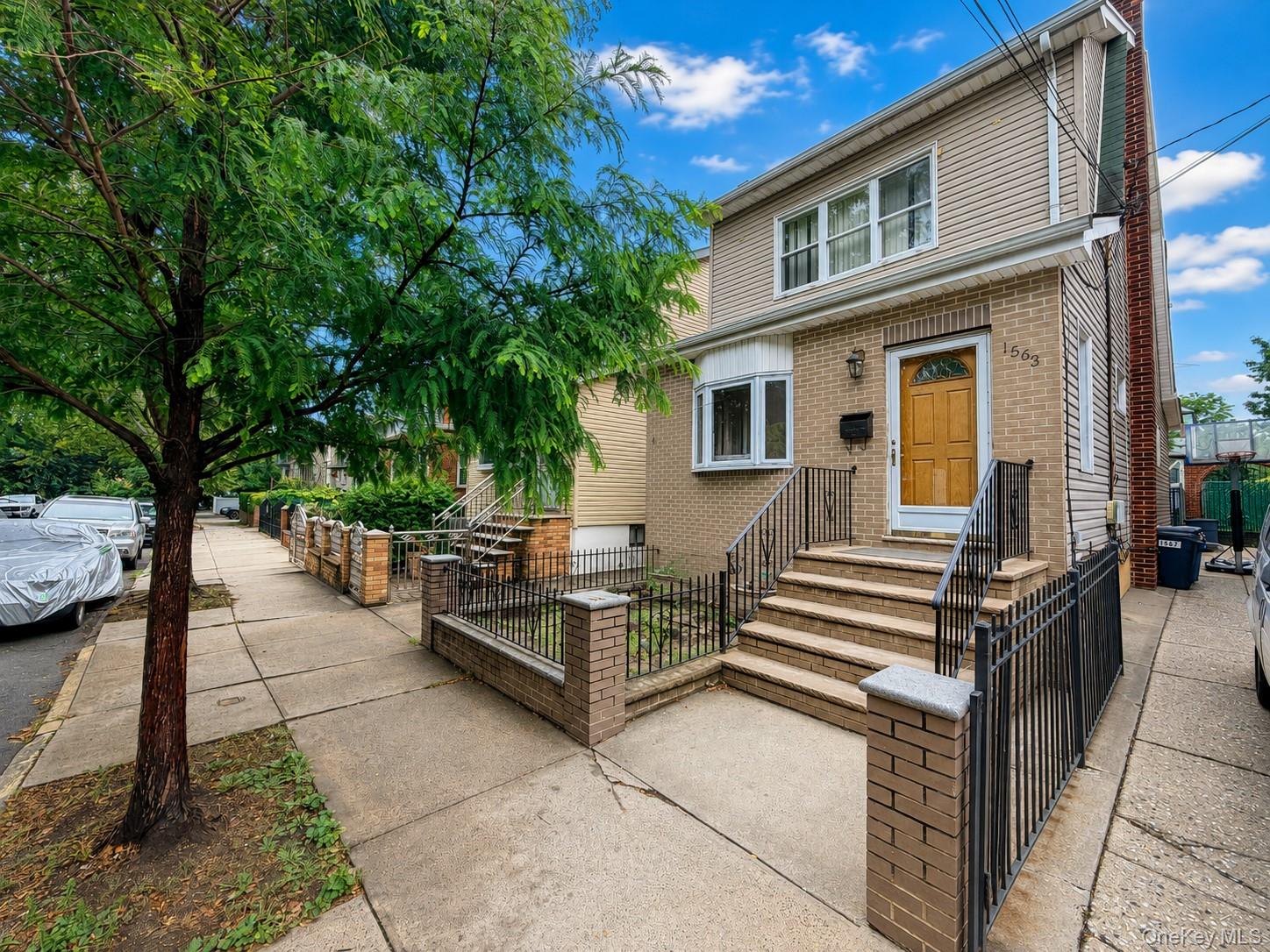 1563 Haight Ave, Bronx, NY 10461