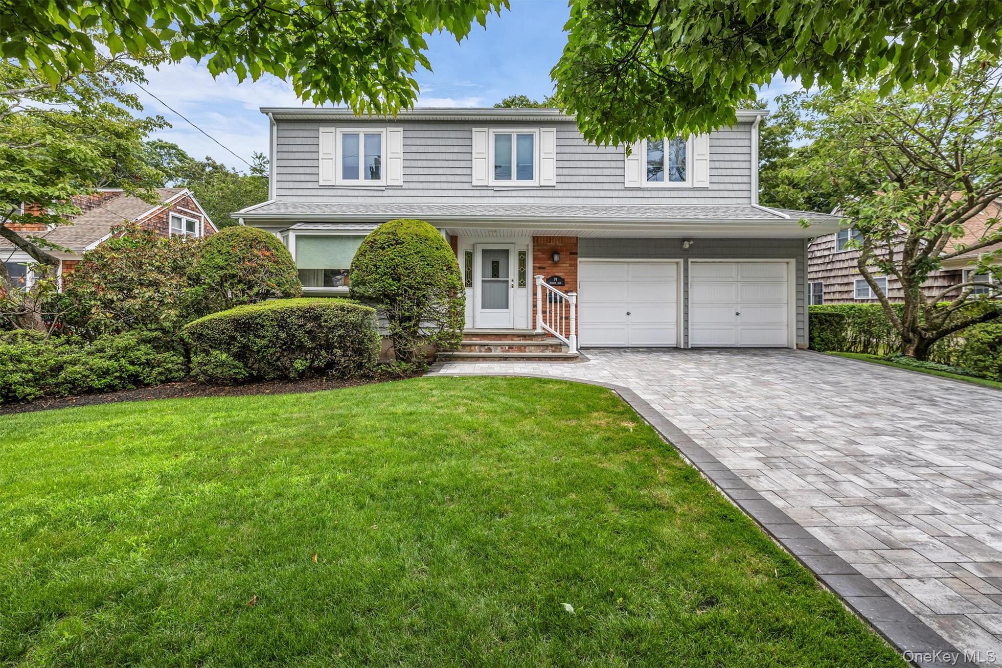 79 Bieselin Rd, Bellport Village, NY 11713