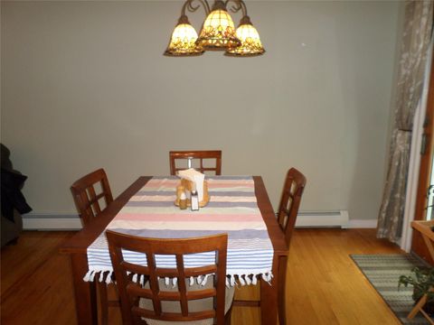Single Family Residence in Monroe NY 6 Kingsville Drive 5.jpg