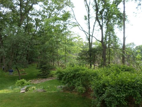 Single Family Residence in Monroe NY 6 Kingsville Drive 28.jpg