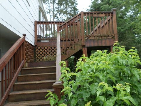 Single Family Residence in Monroe NY 6 Kingsville Drive 20.jpg
