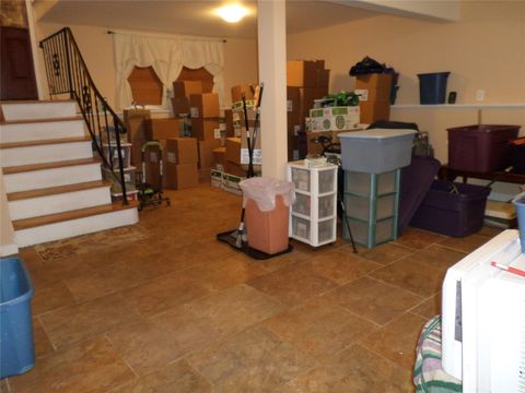 Single Family Residence in Monroe NY 6 Kingsville Drive 14.jpg