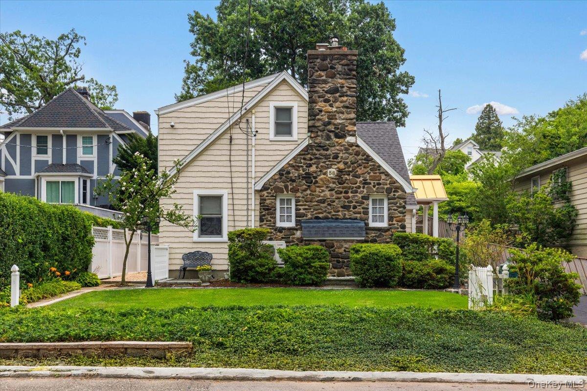 58 Kingston Ave, Yonkers, NY 10701