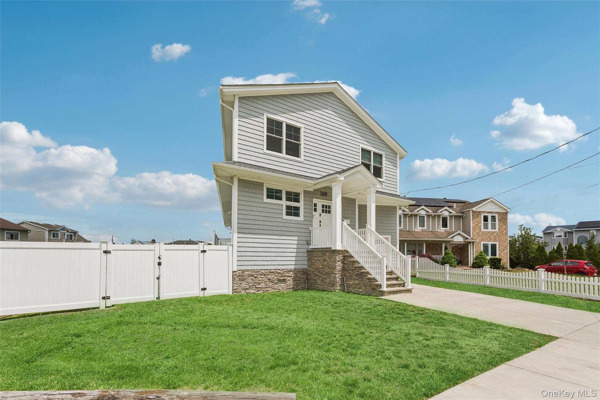 169 Mott St, Oceanside, NY 11572 photo