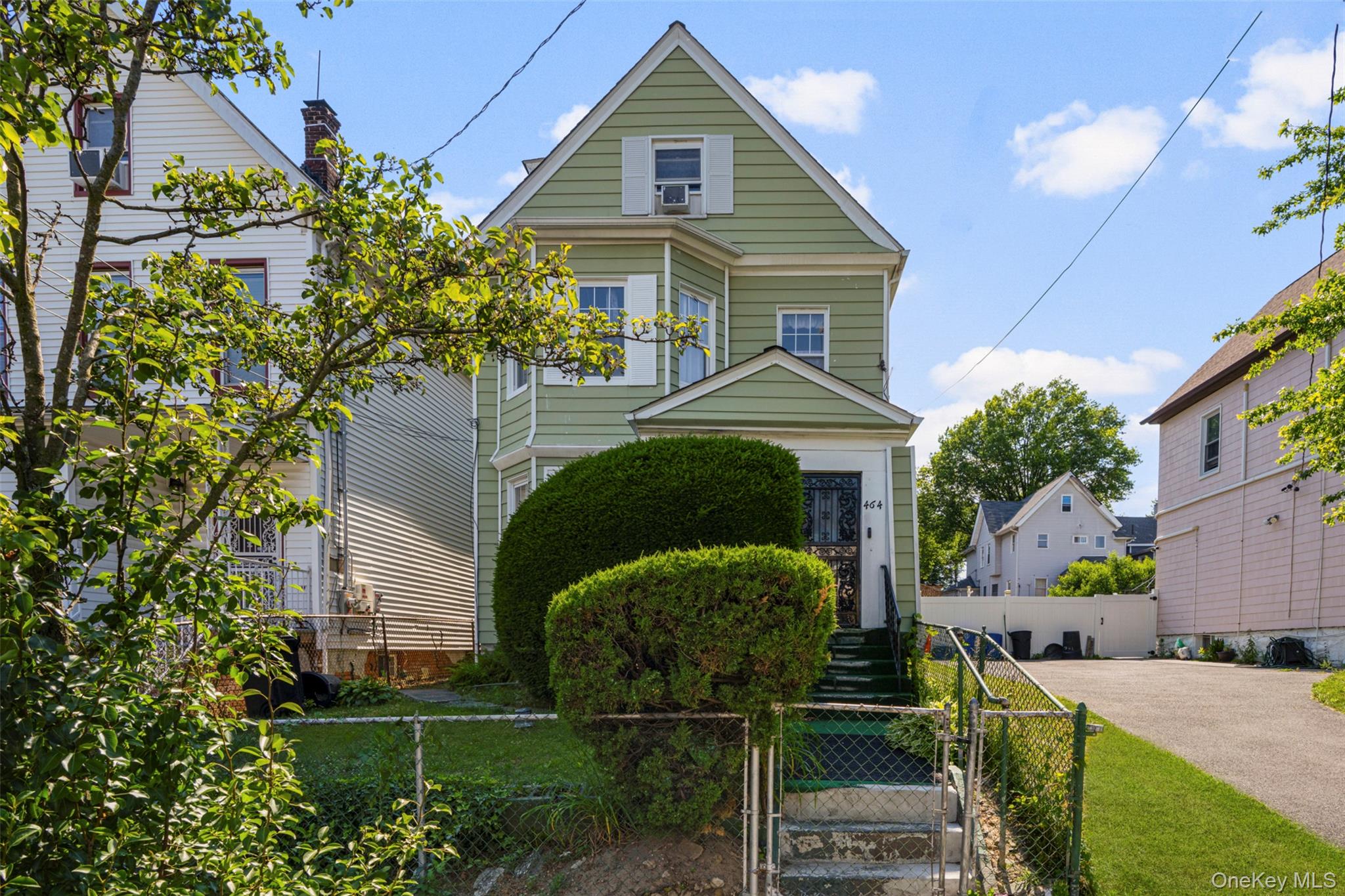 464 2nd Ave, Mount Vernon, NY 10550