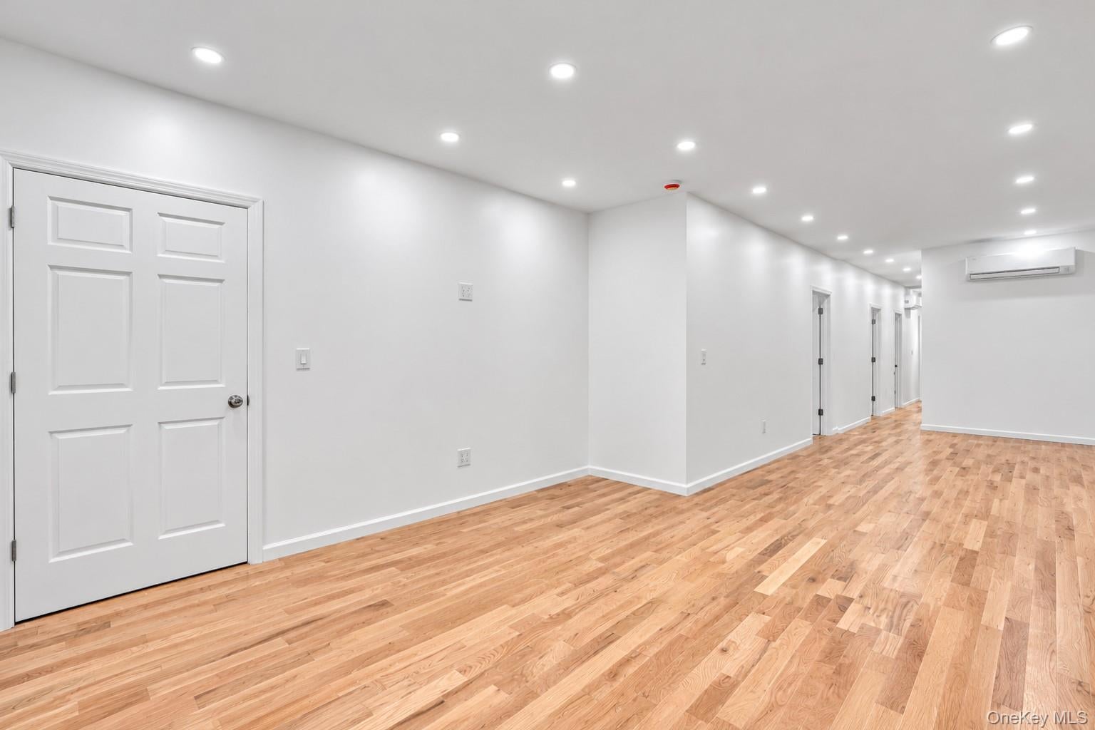 97 31 109th St, Richmond Hill S., NY 11419 photo