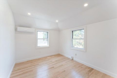 Single Family Residence in Jamaica NY 13720 173rd Street 14.jpg