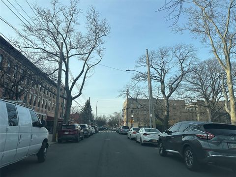 Duplex in Brooklyn NY 774 Blake Avenue.jpg