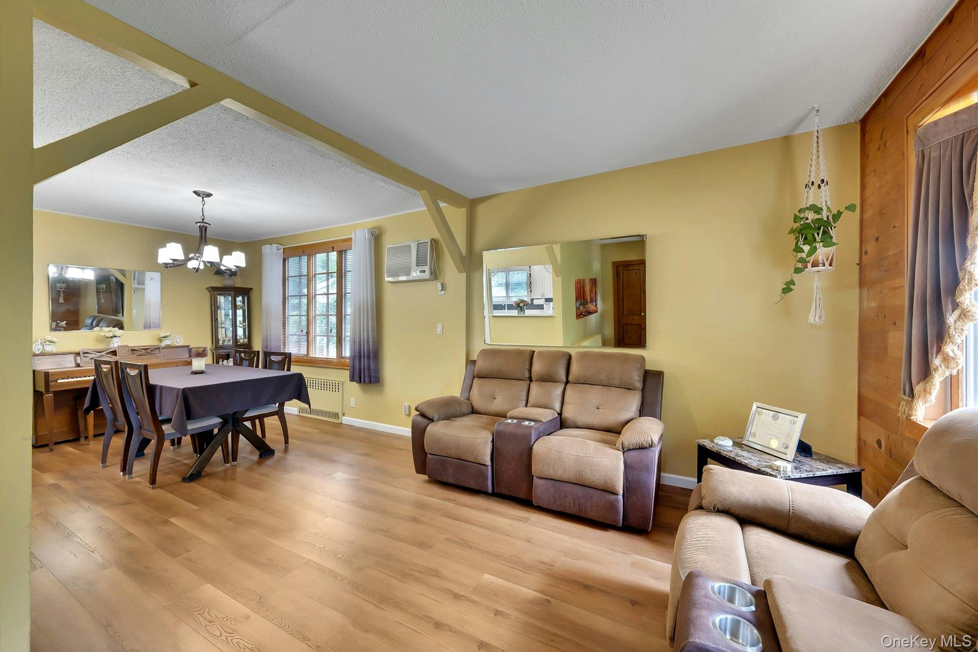 189 D Edgewater Park, Bronx, NY 10465 photo