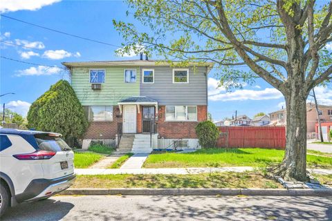 Single Family Residence in Springfield Gardens NY 178-38 134th Avenue.jpg
