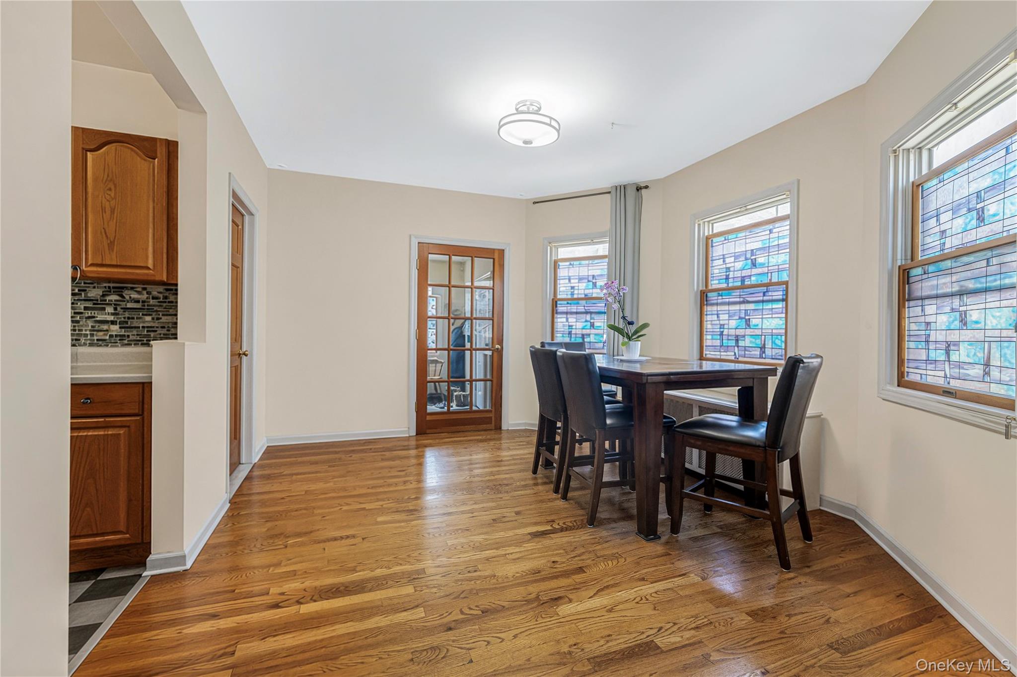 949 Mile Square Rd, Yonkers, NY 10704 photo