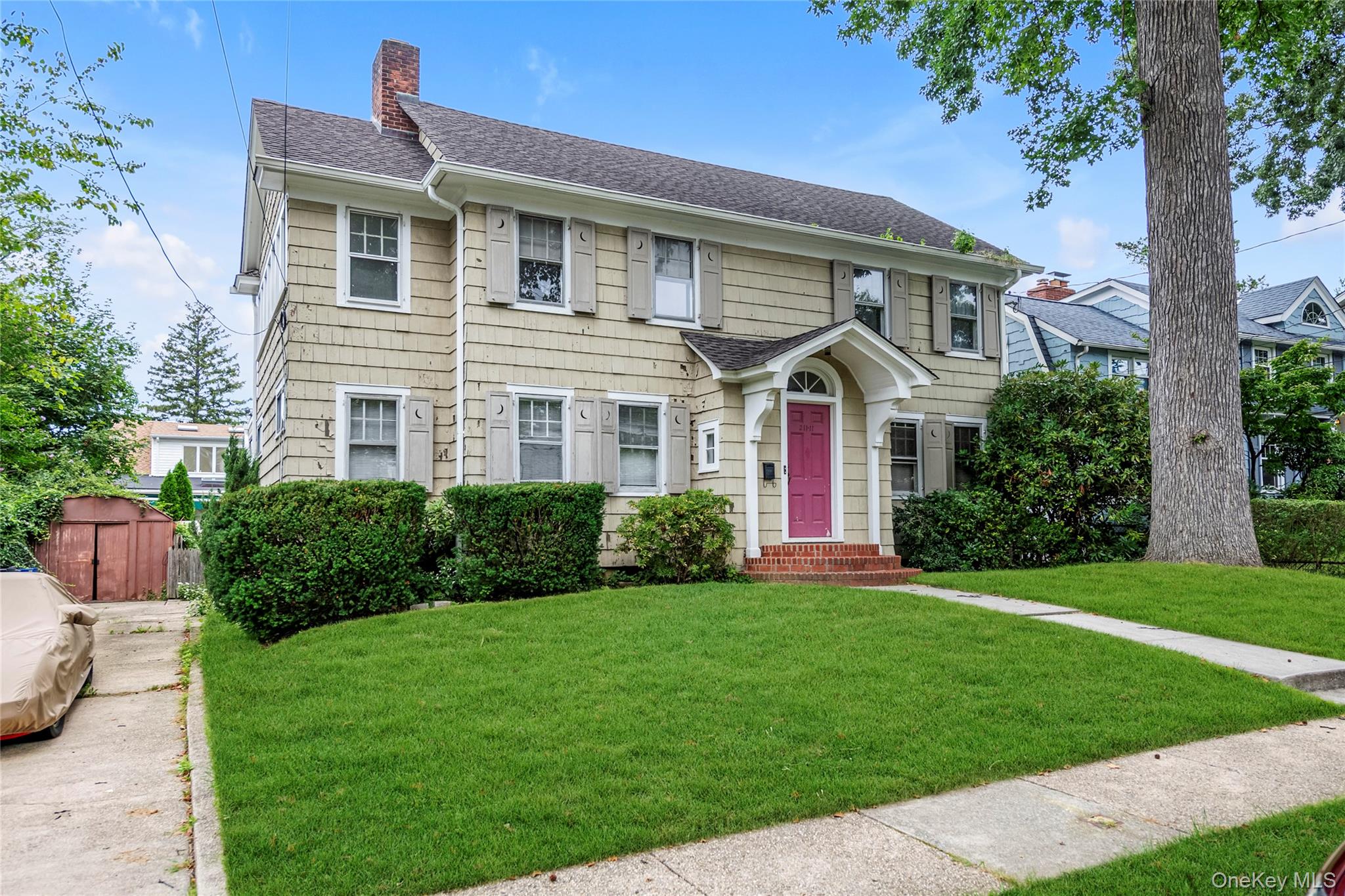 211 11 34th Ave, Bayside, NY 11361
