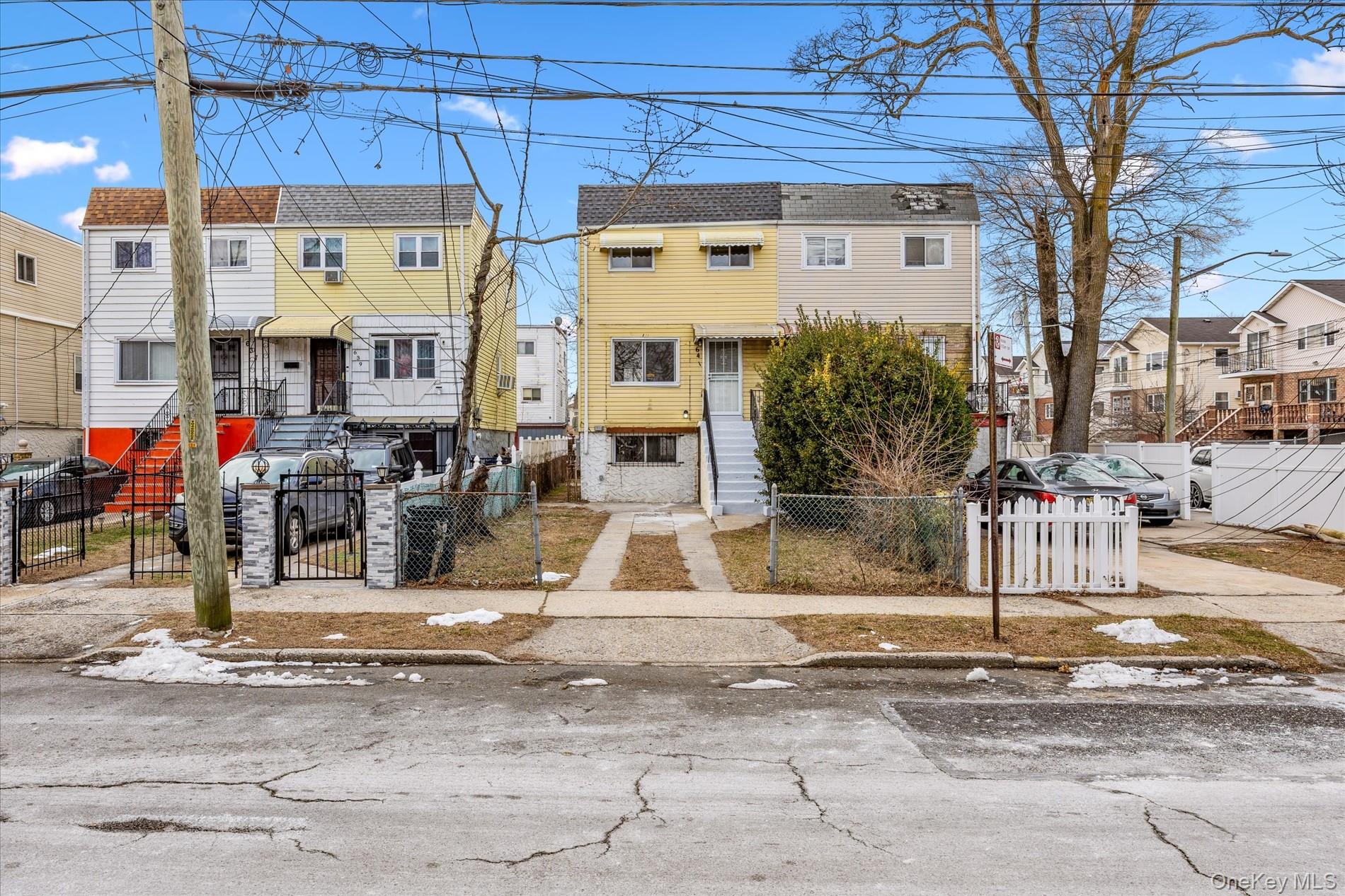 641 Beach 65 St, Arverne, NY 11692