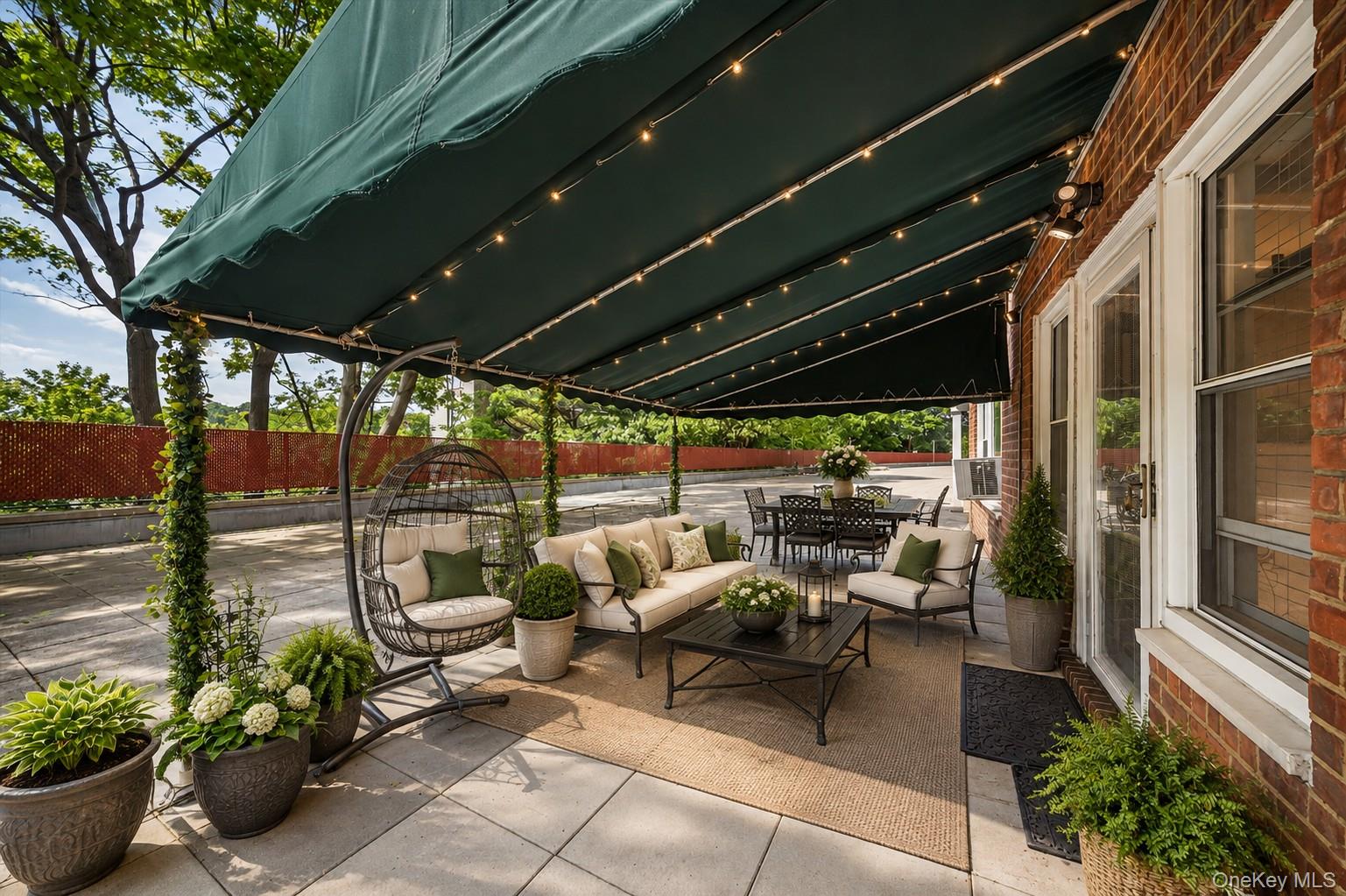 280 Collins Ave #1 A, Mount Vernon, NY 10552 photo