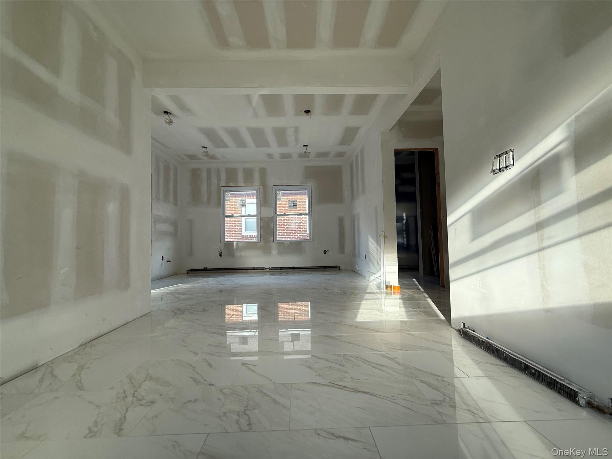 36 E Fulton St, Long Beach, NY 11561 photo