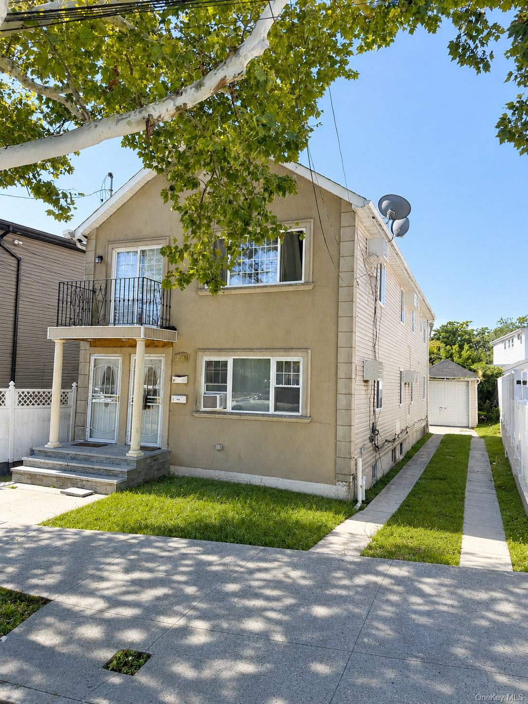 18514 144th Ave, Springfield Gardens, NY 11434