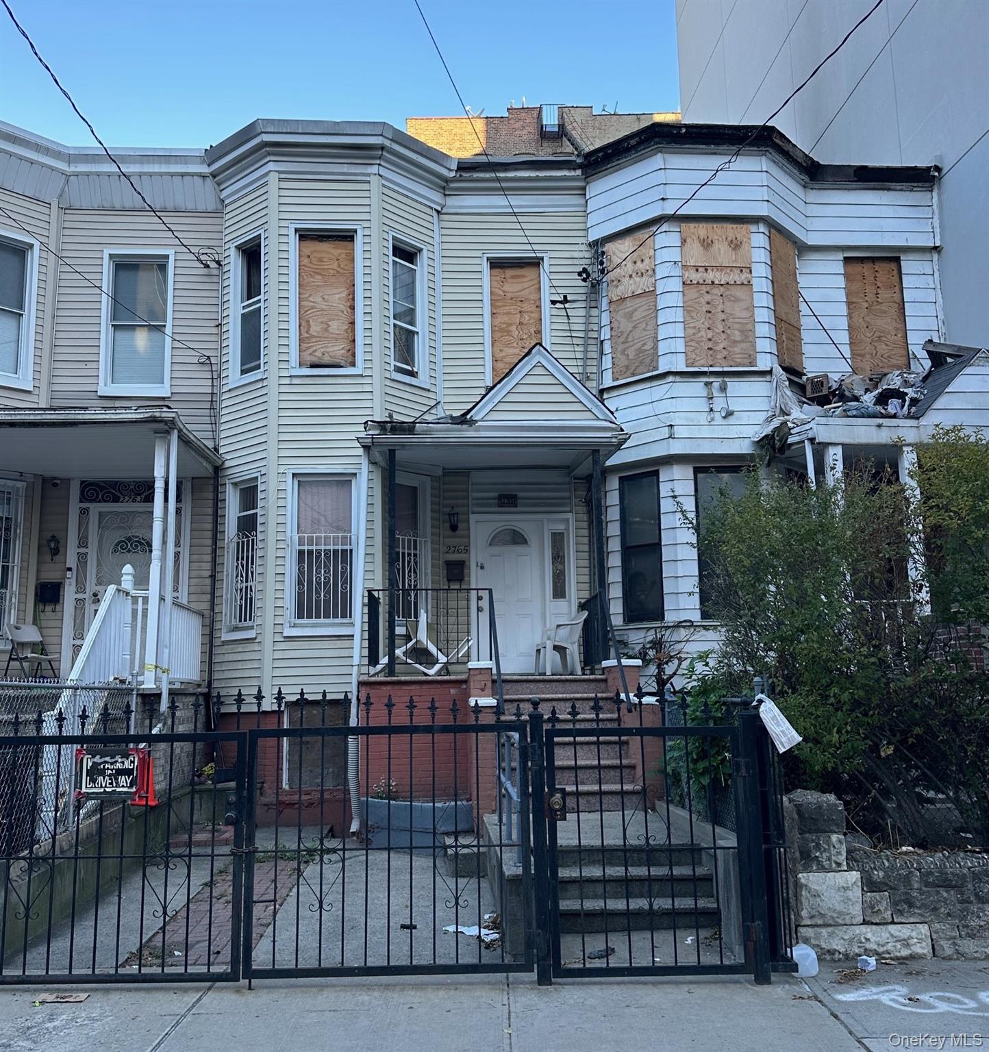 2765 Creston Ave, Bronx, NY 10468