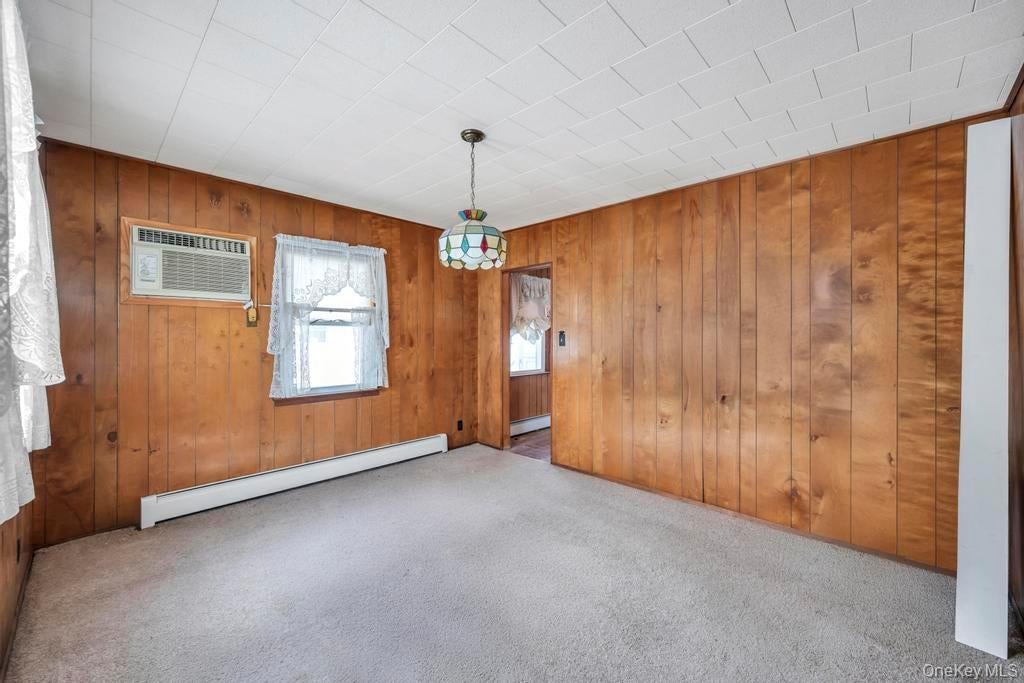 189 Ontario Ave, Massapequa, NY 11758 photo