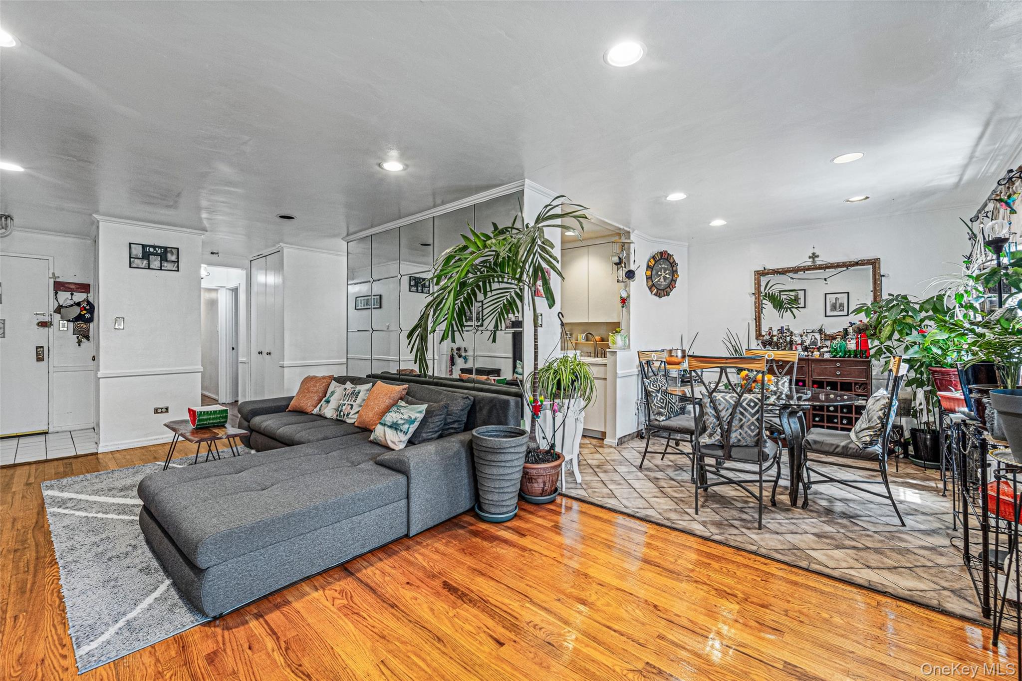 8429 153rd Ave #3 CD, Howard Beach, NY 11414 photo