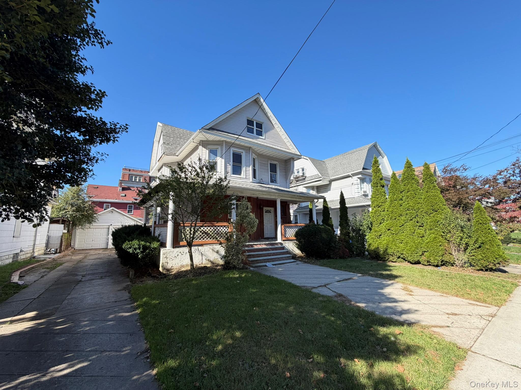 8658 110th St, Richmond Hill, NY 11418 photo