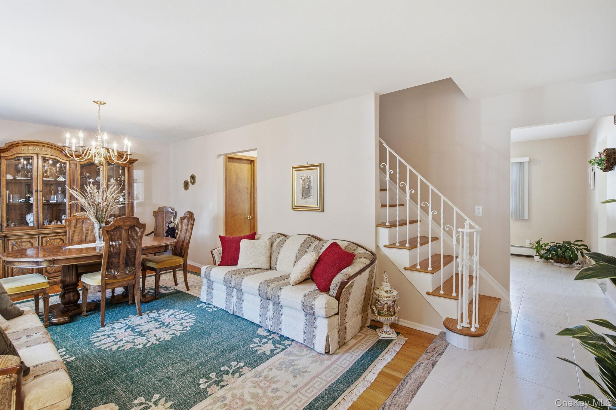 249 E 17th St, Huntington Station, NY 11746 photo