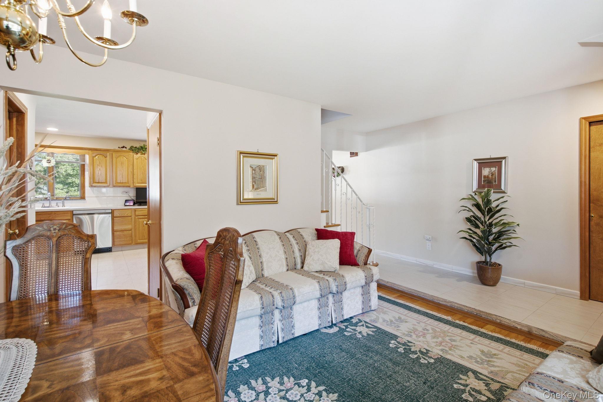 249 E 17th St, Huntington Station, NY 11746 photo