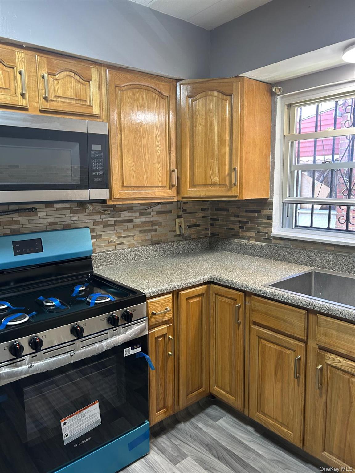 1181 E 223rd St, Bronx, NY 10466 photo