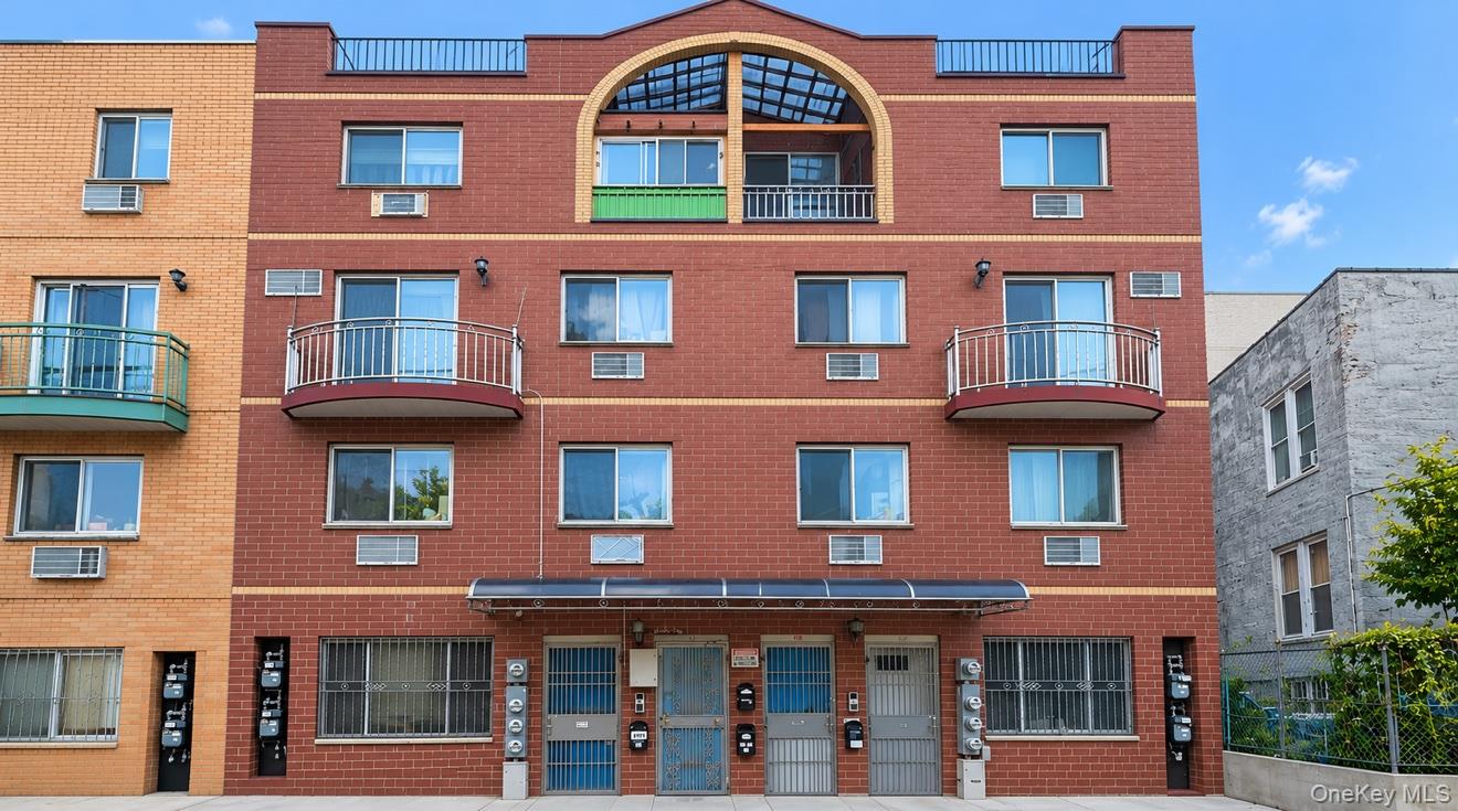 4177 Summit, Flushing, NY 11355